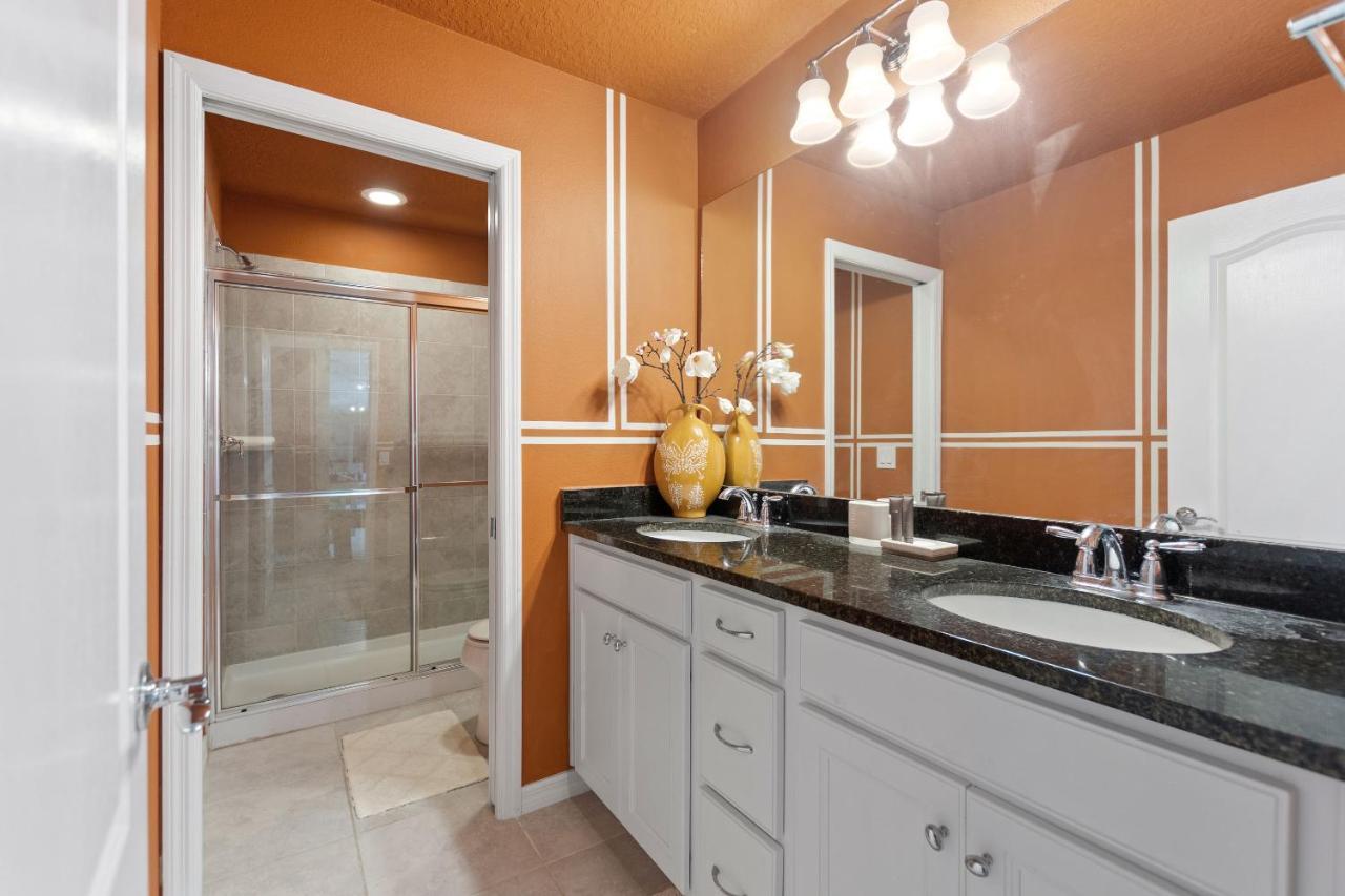 Stylish Cozy Family Getaway With Private Pool And Lake View Kissimmee Esterno foto